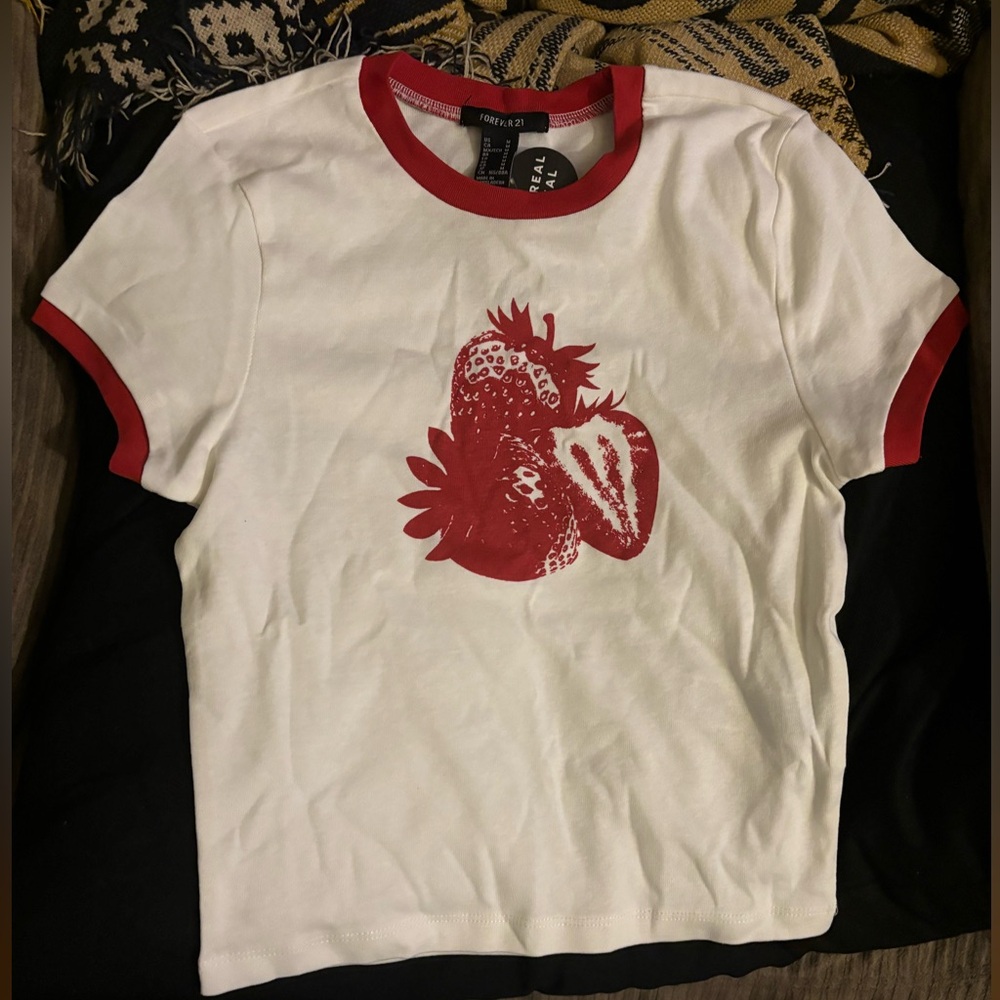 White and red shirt forever 21